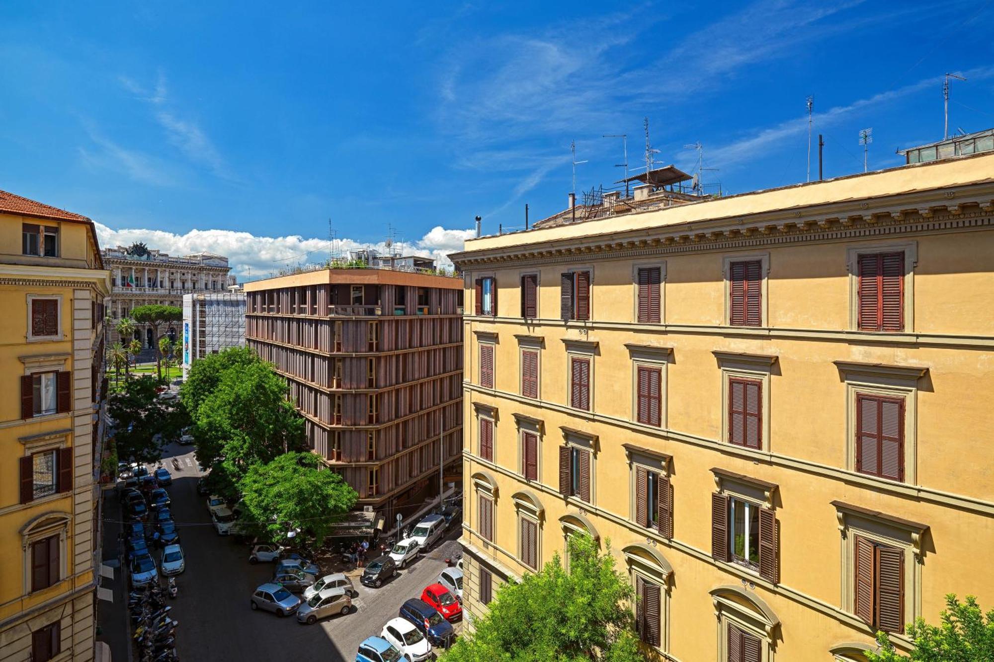 Le Meridien Visconti Roma Exterior foto